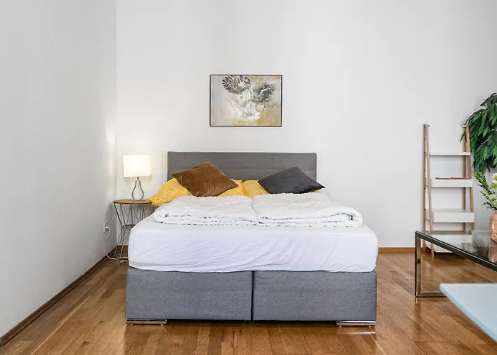 Central Dreamscape 1Br Haven For Vienna Explorers