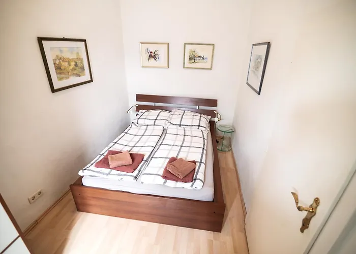 Cozy Central Flat Spittelberg