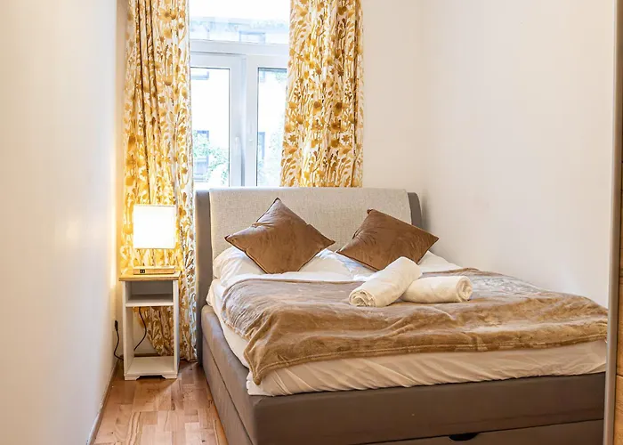 Home Like 2Br Apt Near Wien Penzing