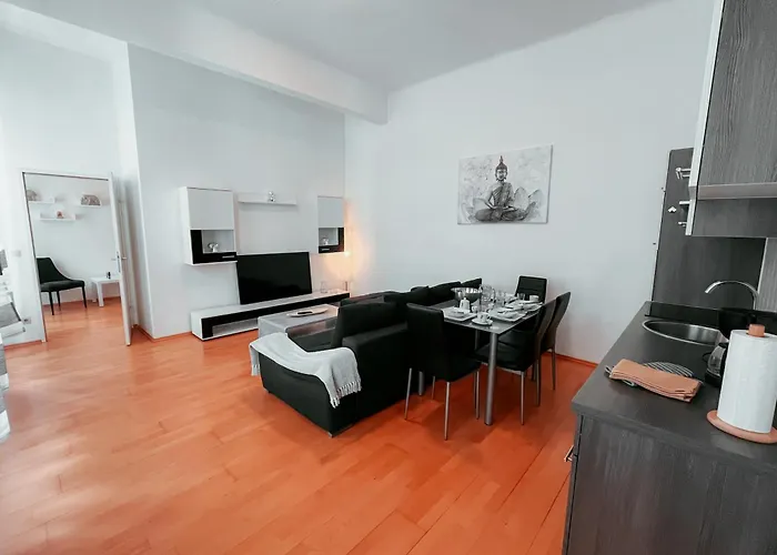 Raimond Apartment Ottakringer Top 10