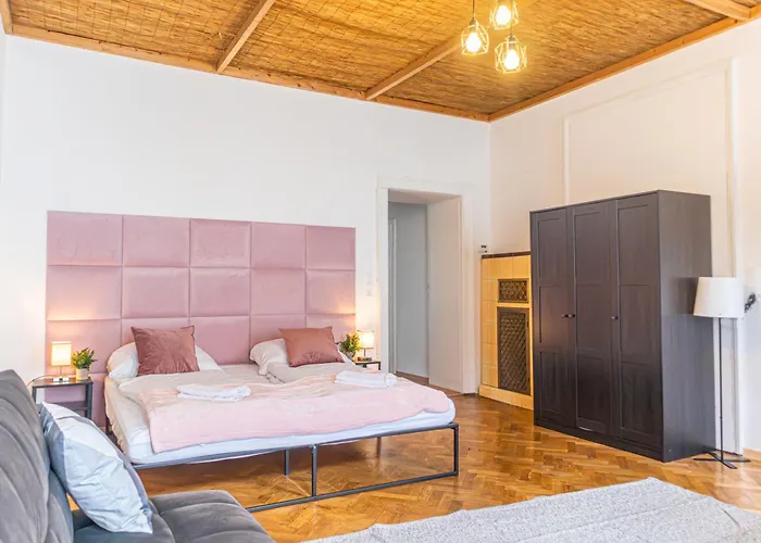 Spacious 3Br Shared Apt. Comfortable And Roomy