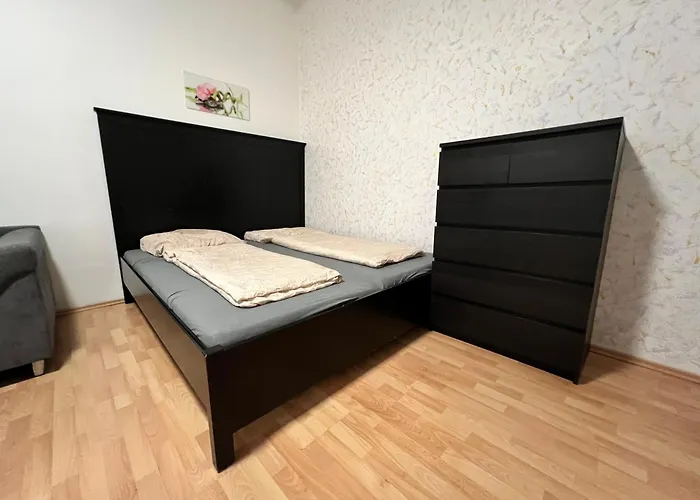 Central 1Br Apt-Near Danube River!