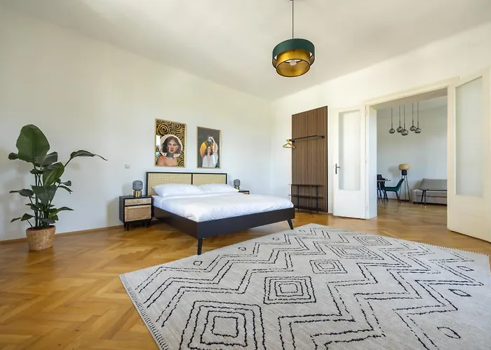 Imperial City Apartment
