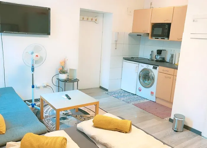 Studio In City Center Km3A
