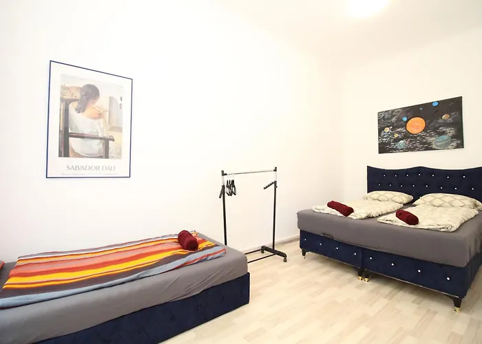 Cozy Room In Floridsdorf Area Pr4