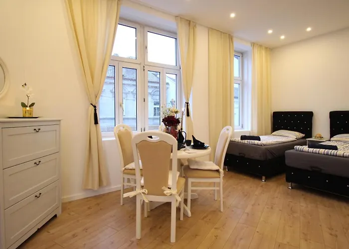 Comfortable Accommodations In The Alterlaa Area Lv4