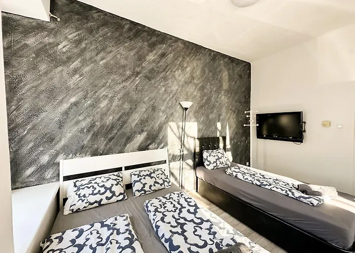 Cozy Rooms In Brigittenau Area Mm7