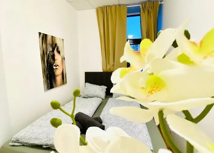 Comfortable Room In The 23Rd District Of Vienna Fr3