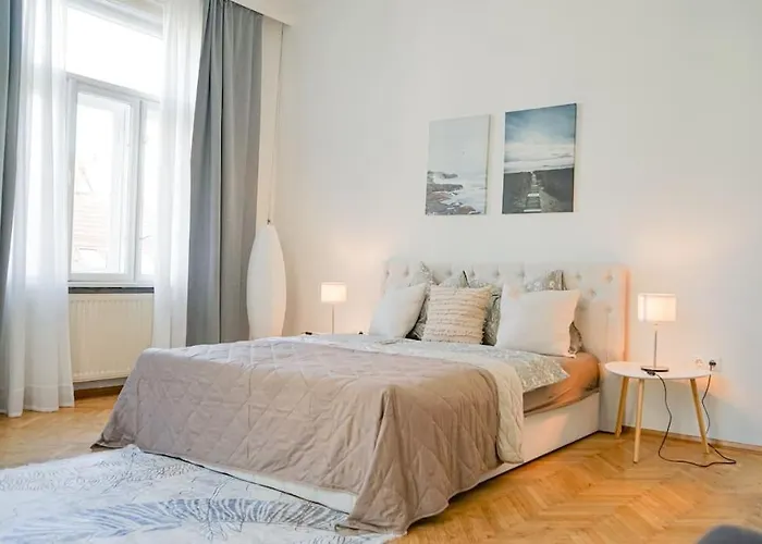 Charmante Altbauwohnung 72Qm