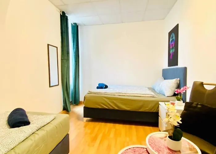 Comfortable Room In The 23Rd District Of Vienna Fr2