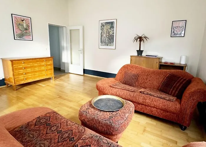 Neue, Gross & Gemuetliche Wohnung Mit Toller Anbindung