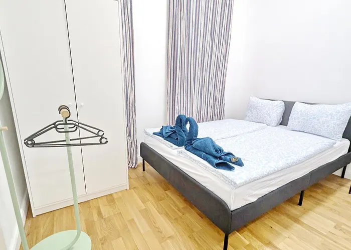 Spacious Apartment In A Lively Area