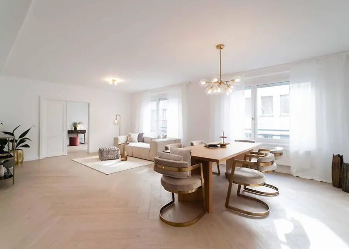 Luxury Living First District
