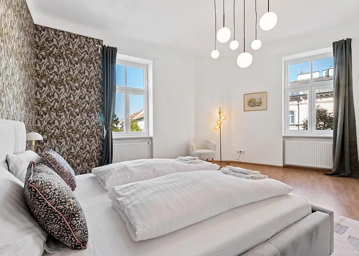 4Ty3 Apartments - Schoenbrunn City Apartment Is Calling