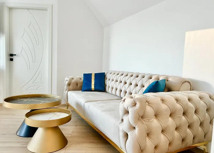 Asp Modern Apartments With Balcony & Free Parking