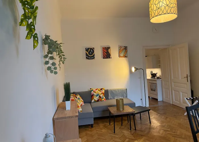 Modern, Zentral & Cosy Wohnen In Doebling, Dem Schoensten Bezirk Wiens - Free Parking