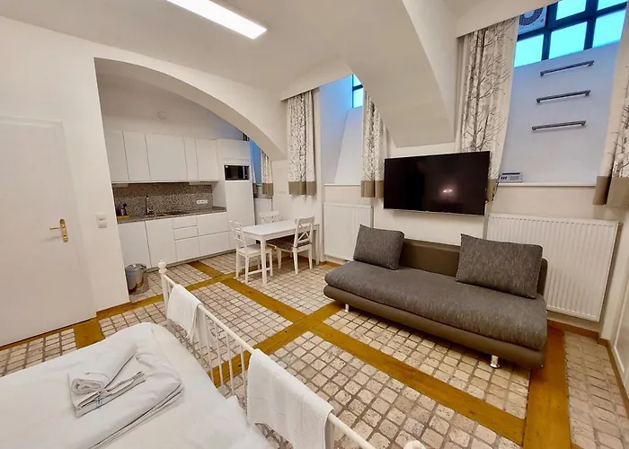 Modern Studios Near City Center