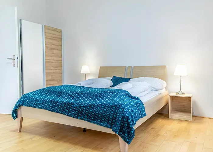 Elegant 2Br Apt.@Wiener Stadthalle/Central Located