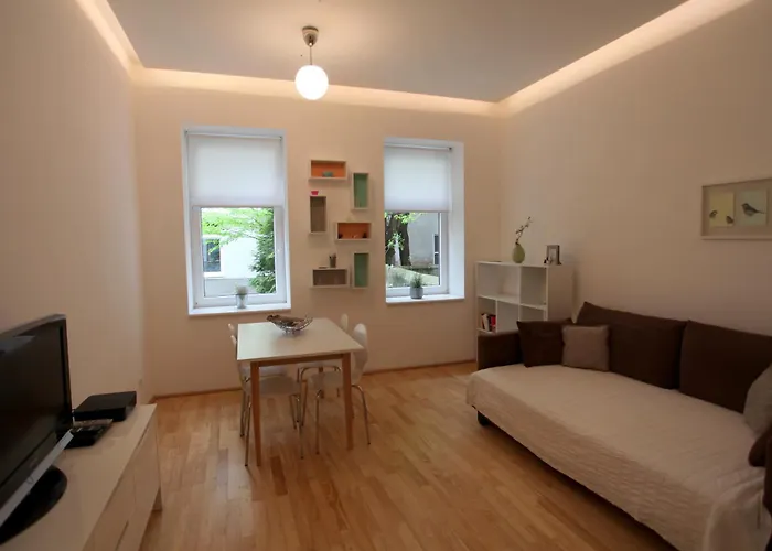 Casa Nostra - Moderne Altbauwohnung