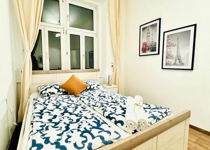Charming 5Br Shared Apt, Minutes From Atzgersdorf