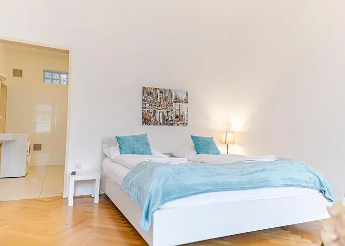 Amazing 2Br City Stay, Wiener Stadthalle