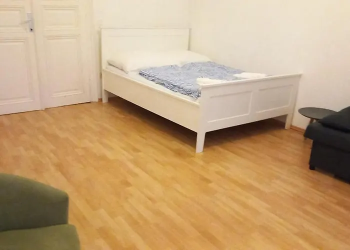 Quiet Comfort: 1 Bedroom Vienna Apartment With Style
