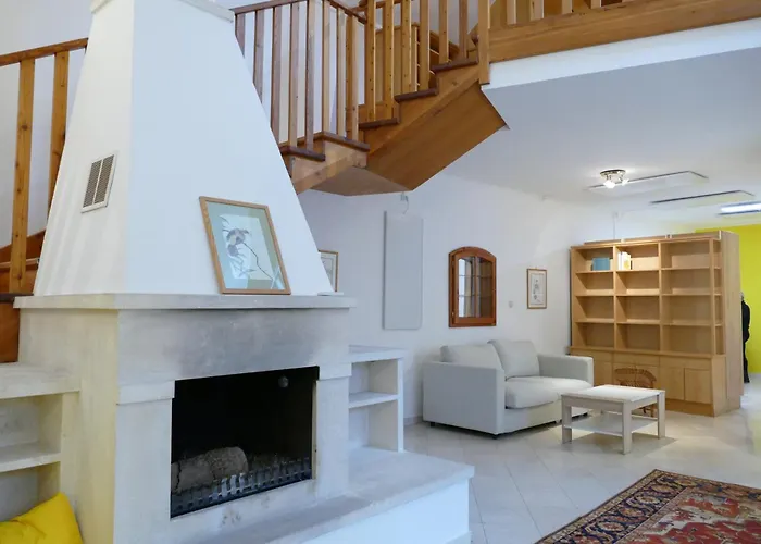 Traumhafte Maisonnette Mit Kamin