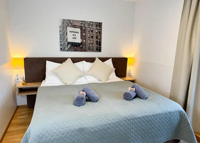 Free Parking - Cityview Apartment - Rooftop-Terrace - Central Station