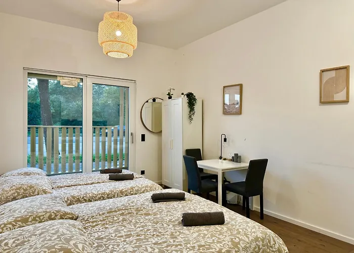 Modern Studio Apartment - Easy Access