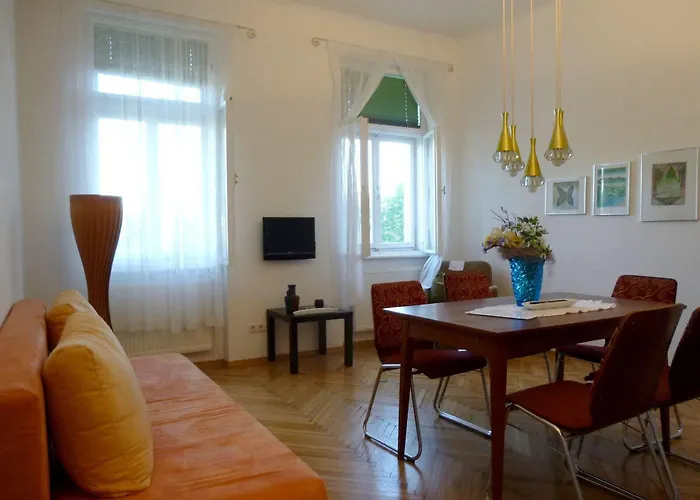 Apartments Maximillian