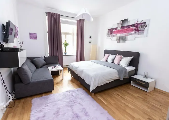 Radiant Premium Apartments - Messe