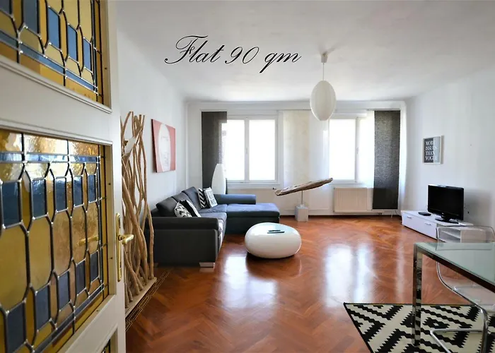 The Kolin Grand Downtown Apartment