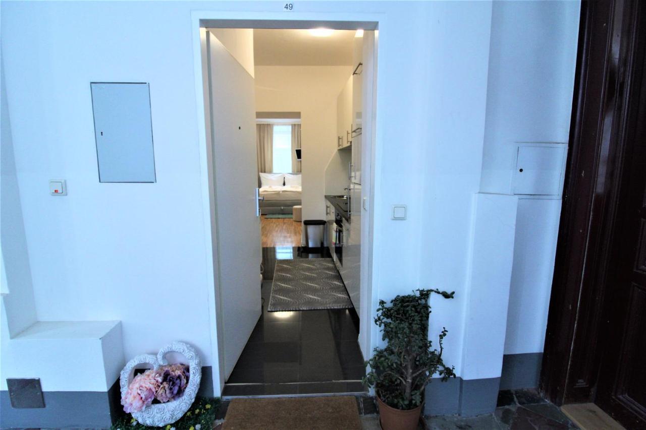 Small Studio Close To Center Apartment Vienna