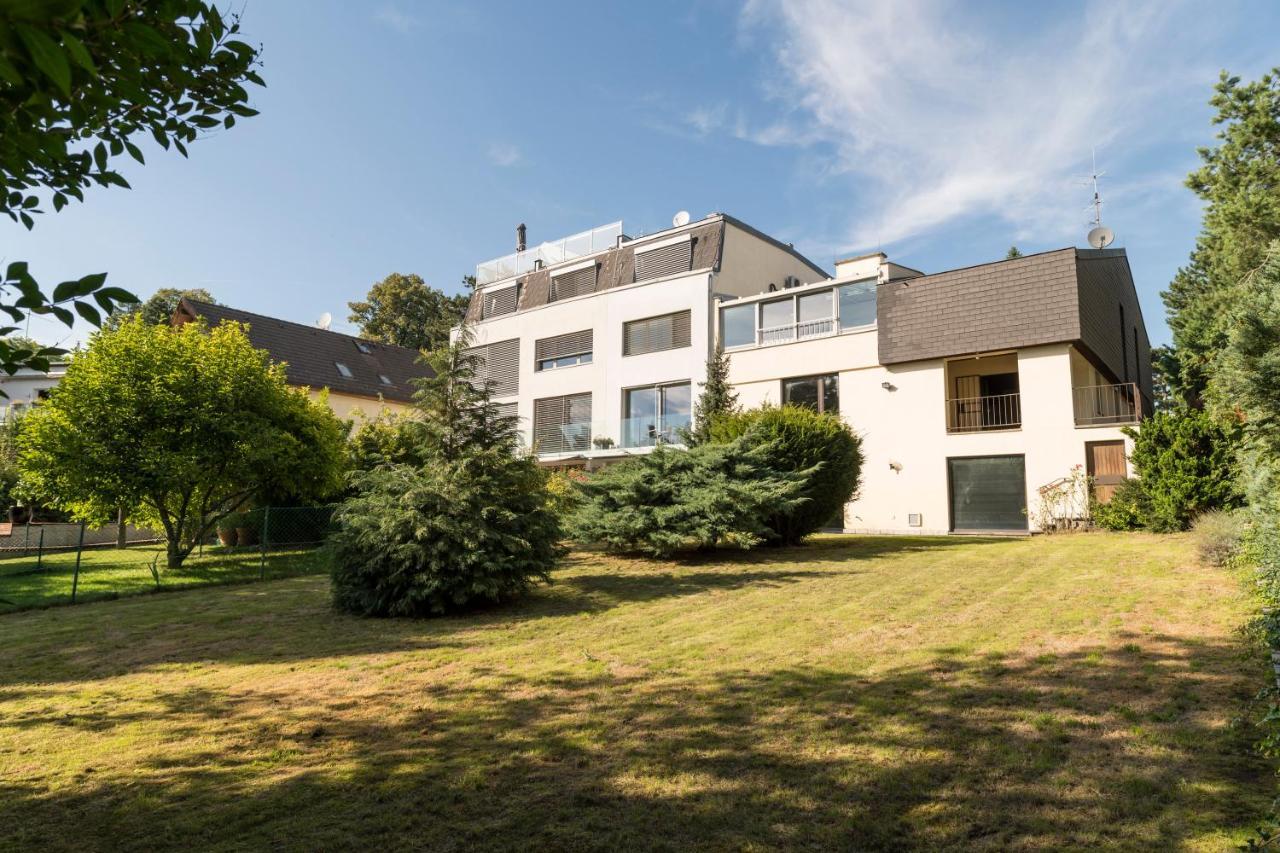 Villa Yes, It Is Retro - Big With Indoor Pool *