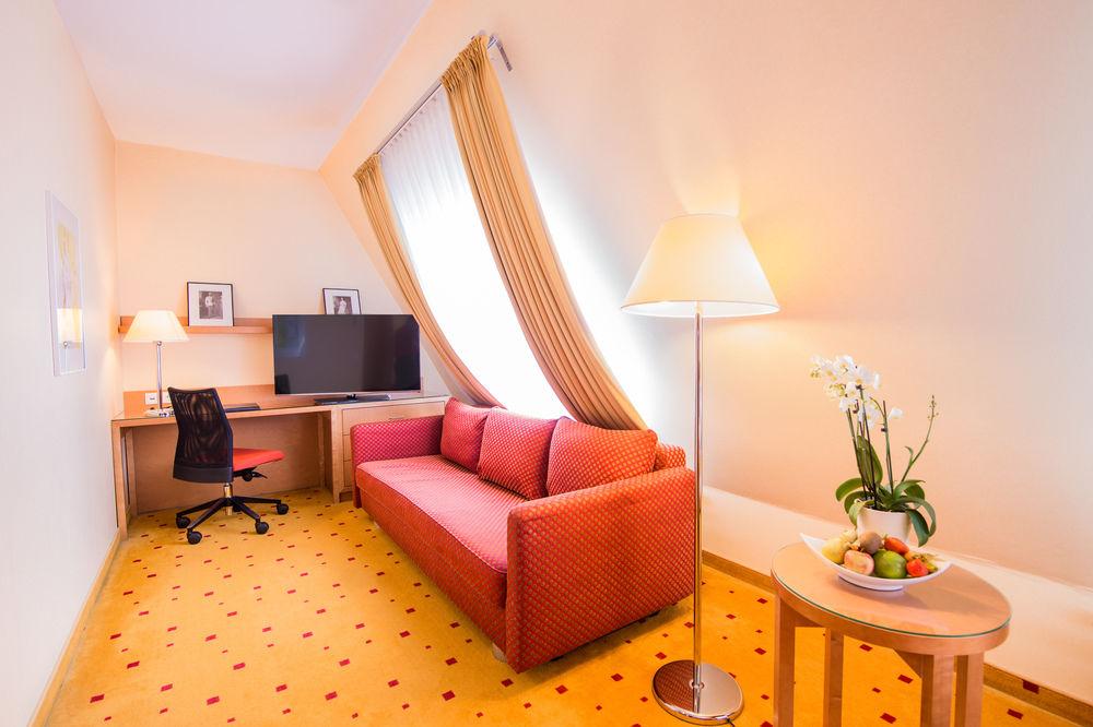 Hotel Courtyard By Marriott Schoenbrunn Vienna