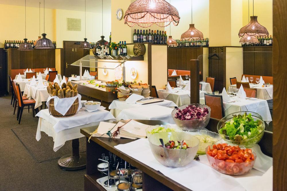 Graben Hotel 4*