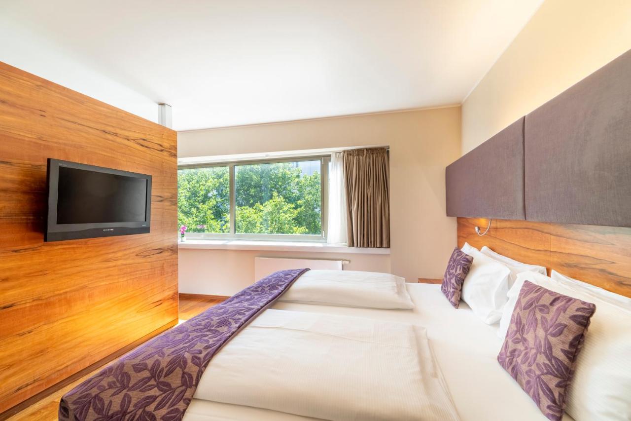 Hotel Pakat 4*