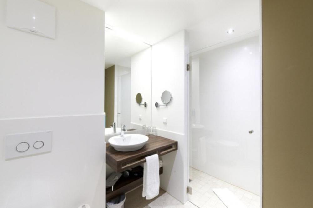 Simm's - Cityhotel Next To Metro U3 Hotel 4*