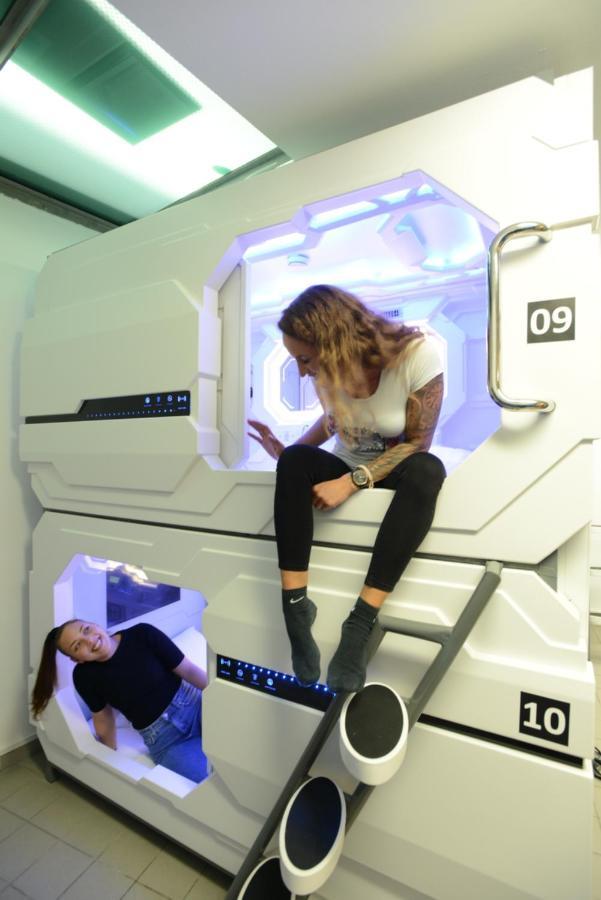 Hostel Space - Inner