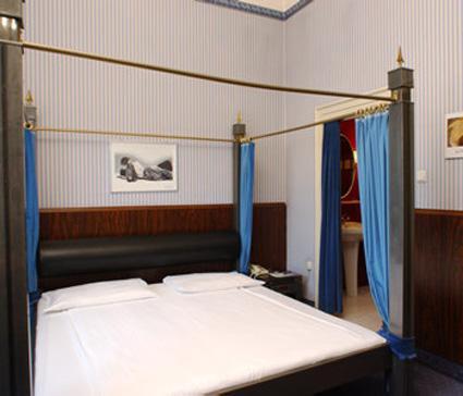 Hotel Goldene Spinne Viena