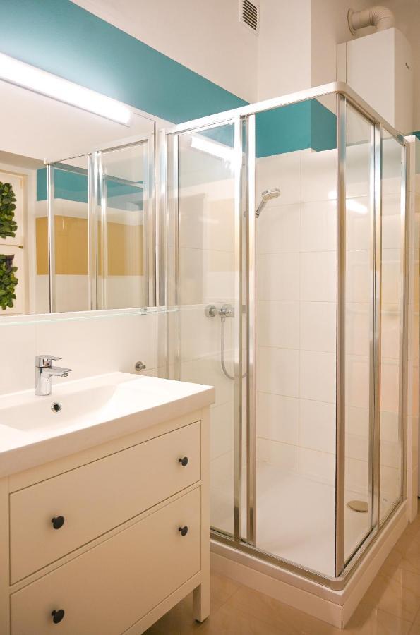 Elegant Altes Akh Apartment Vienna