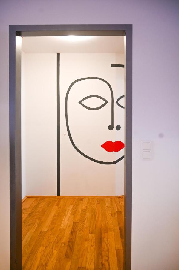 Apartment Modern Schoenbrunn Vienna