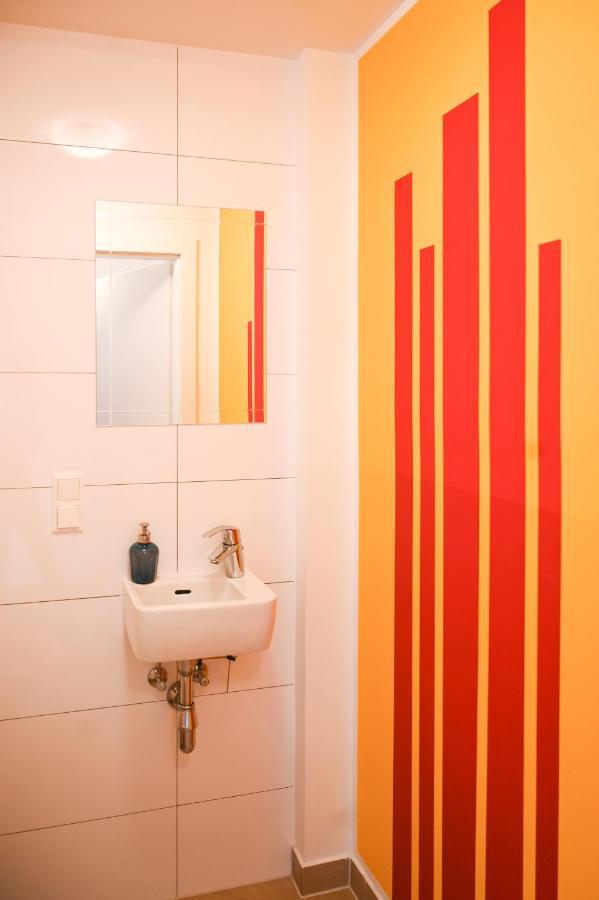 Modern Schoenbrunn Apartment Vienna