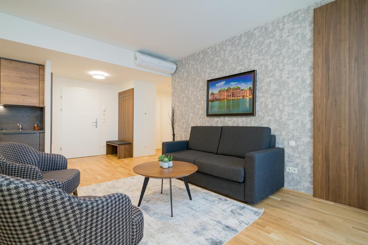 Myapartments Aparthotel 5*