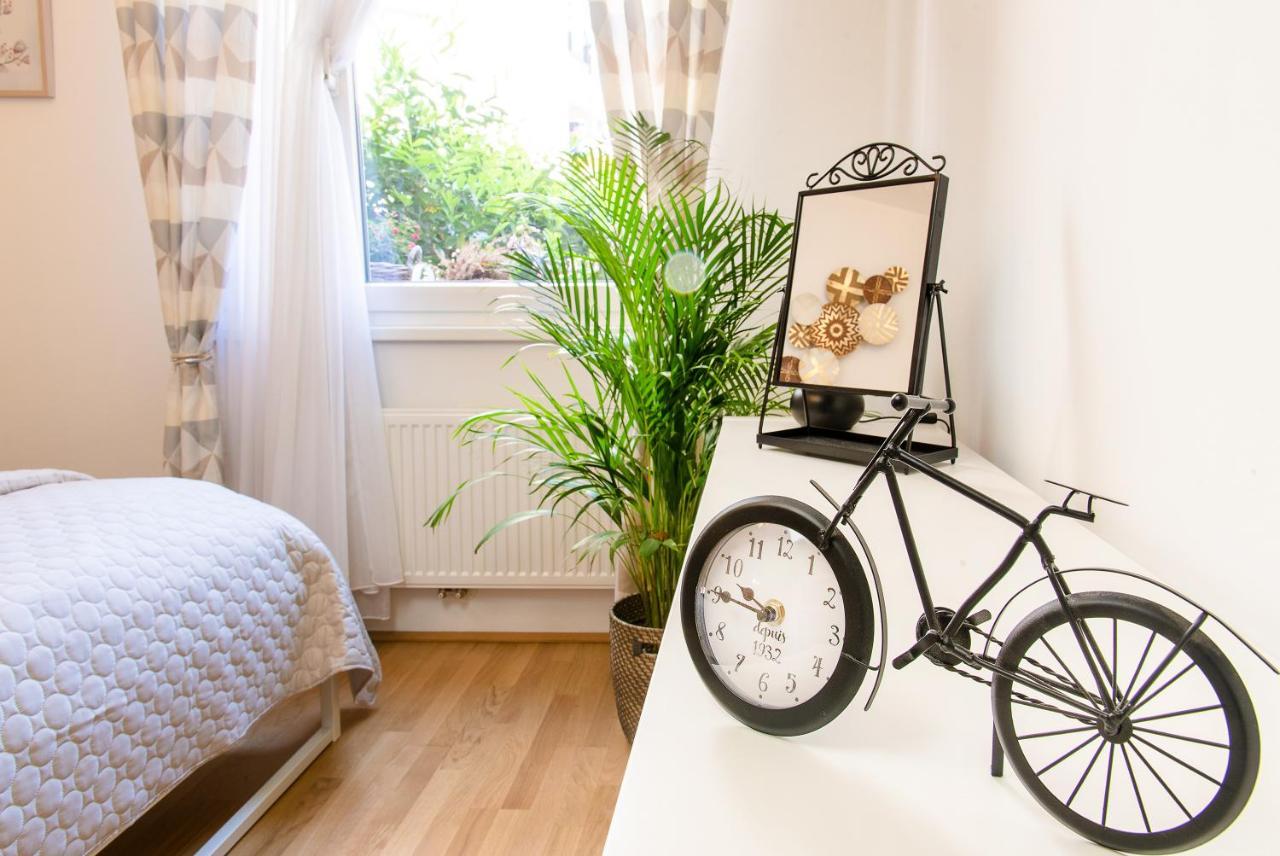 Oasis Apartment