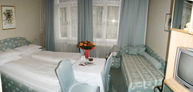 Schweizerhof 3*