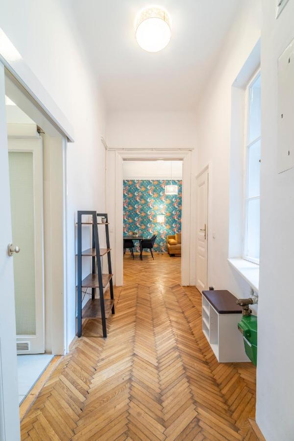 Apartamento Theodor I Levestate *