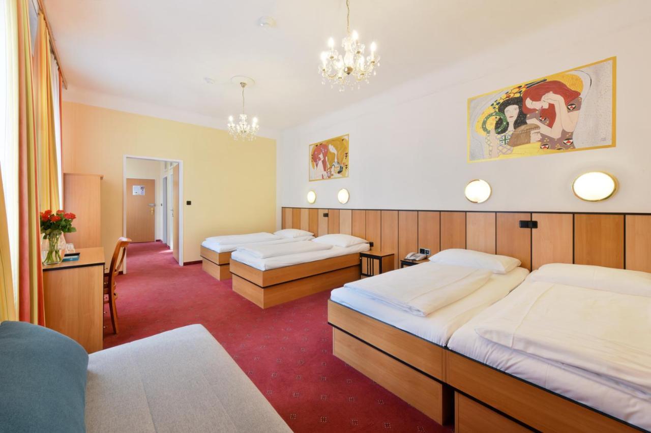 Hotel Garten- Und Kunsthotel Gabriel 3*