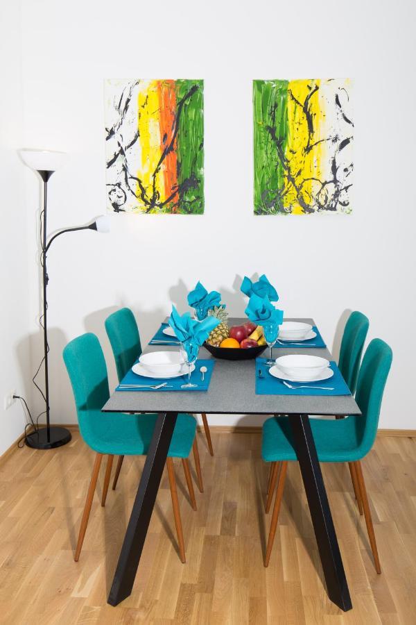 Rosenstein By Family & Apartment *