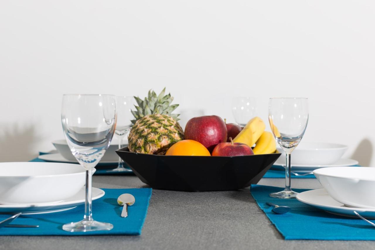 Rosenstein By Family &